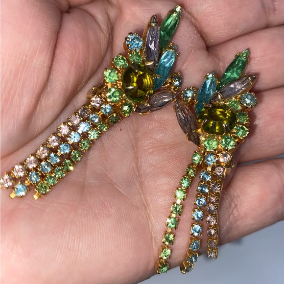 Verified D & E Julianna Large Brooch and Earrings - Picture 6 of 11